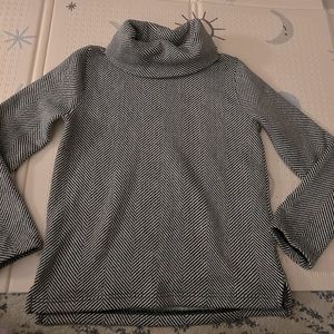 Like new sweater